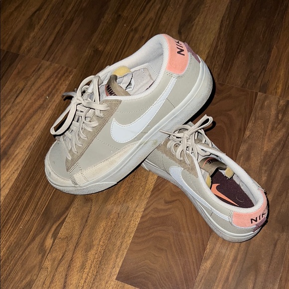 Nike Shoes - Nike Women's Tan and Orange Sneakers
